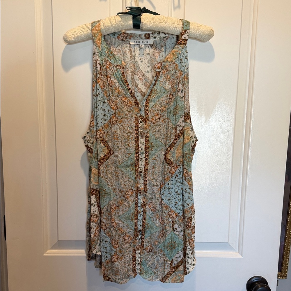 Rose & Olive Multicolor Sleeveless Blouse